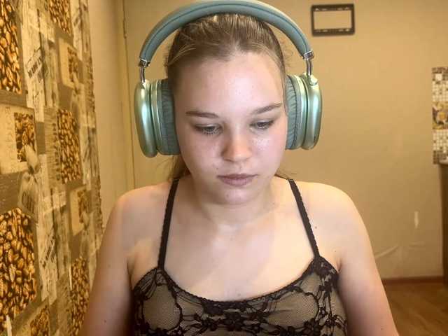 DaniMcgorry live cam on BongaCams