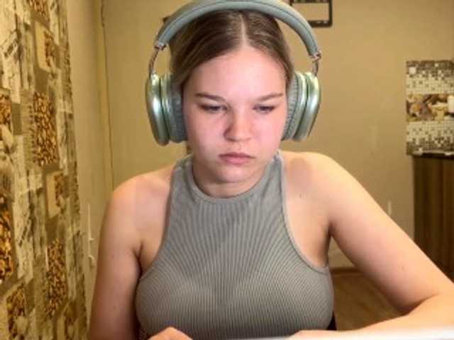 DaniMcgorry live cam on BongaCams