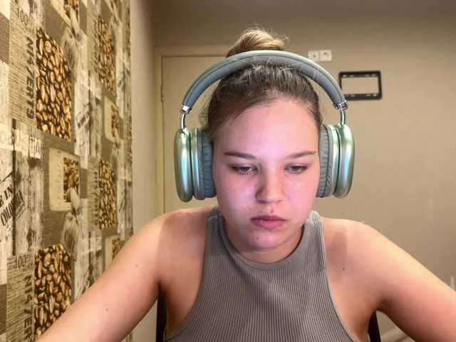 DaniMcgorry live cam on BongaCams