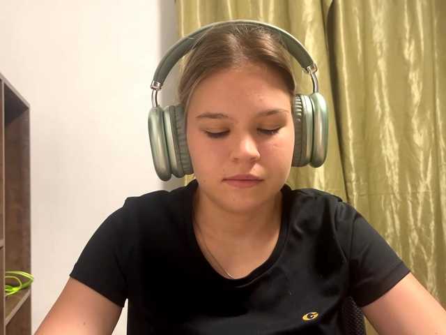 DaniMcgorry live cam on UnifiedCams