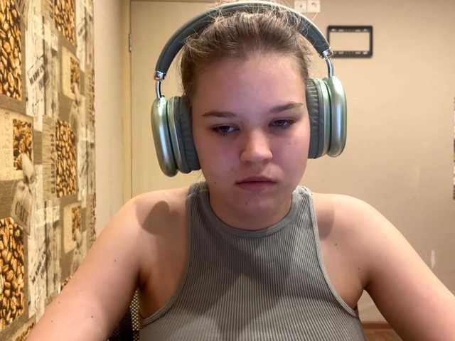 DaniMcgorry live cam on BongaCams