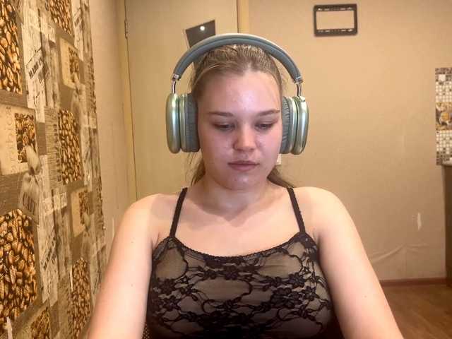 DaniMcgorry live cam on BongaCams