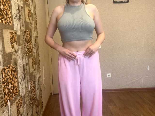 DaniMcgorry live cam on BongaCams