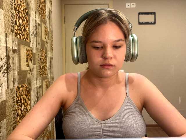 DaniMcgorry live cam on BongaCams