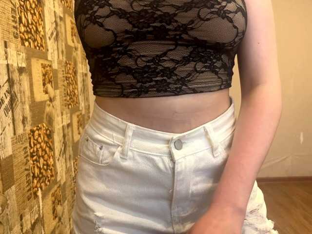 DaniMcgorry live cam on BongaCams