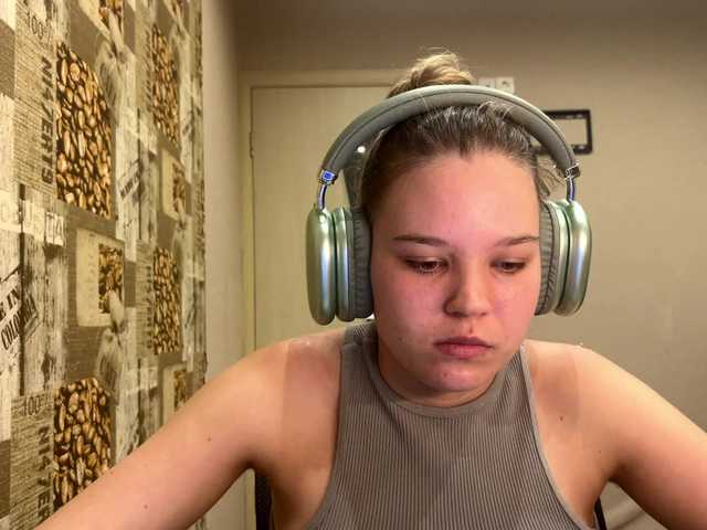 DaniMcgorry live cam on BongaCams