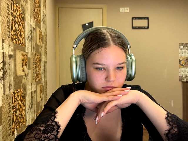 DaniMcgorry live cam on BongaCams