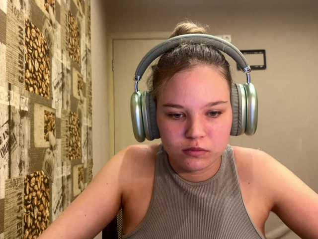 DaniMcgorry live cam on BongaCams