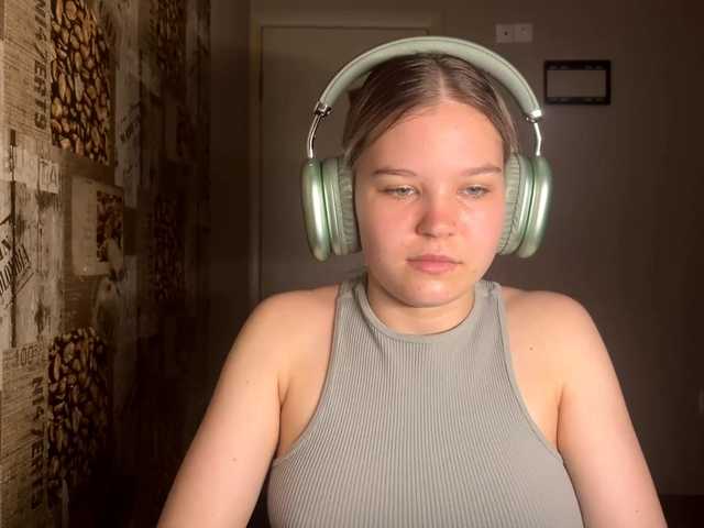DaniMcgorry live cam on BongaCams