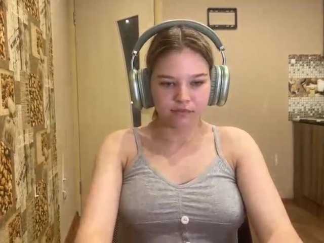 DaniMcgorry live cam on BongaCams