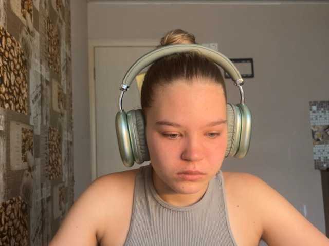 DaniMcgorry live cam on BongaCams