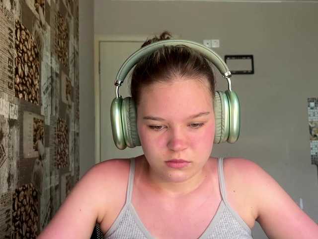 DaniMcgorry live cam on BongaCams