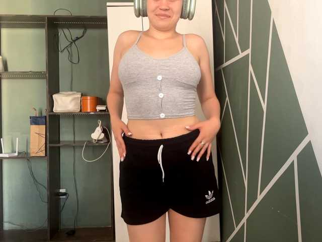 DaniMcgorry live cam on BongaCams