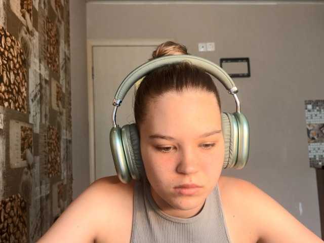 DaniMcgorry live cam on BongaCams
