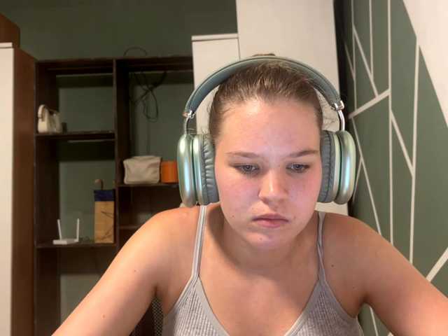 DaniMcgorry live cam on BongaCams