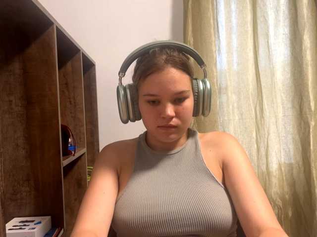 DaniMcgorry live cam on BongaCams