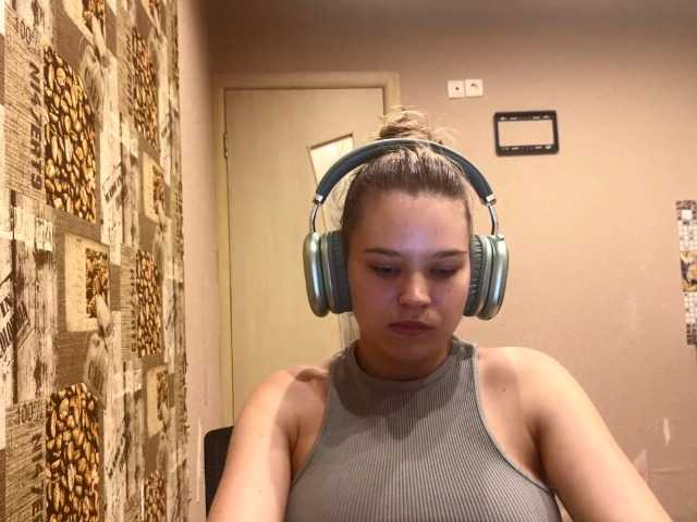 DaniMcgorry live cam on BongaCams