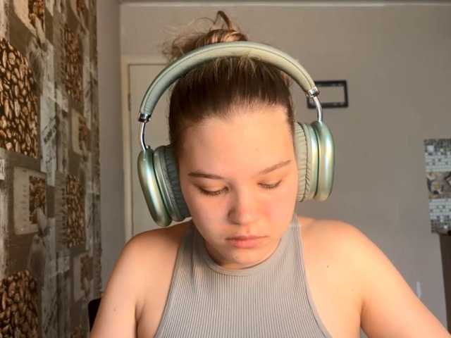 DaniMcgorry live cam on BongaCams