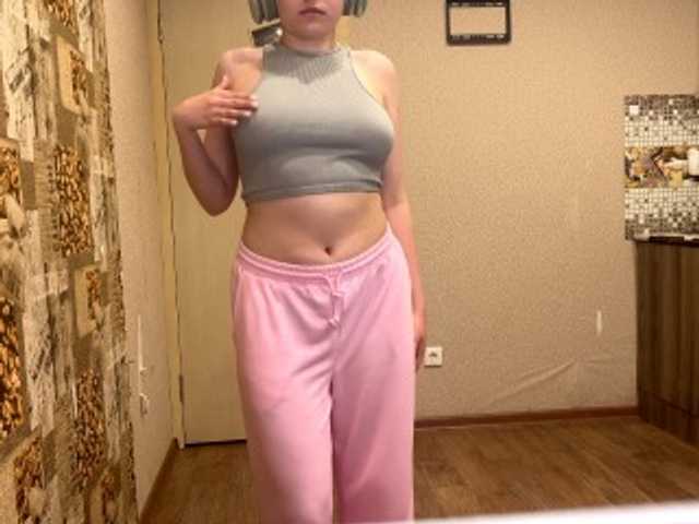 DaniMcgorry live cam on BongaCams