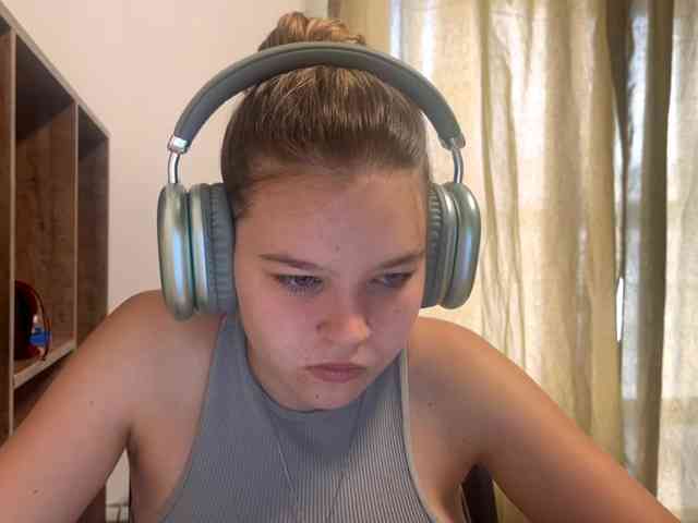 DaniMcgorry webcam
