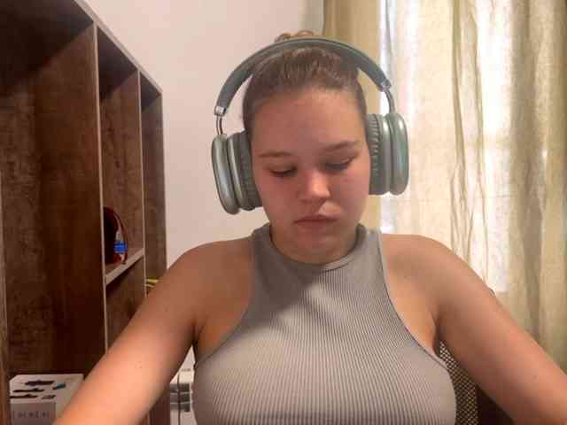 DaniMcgorry webcam