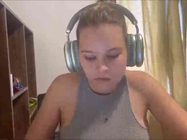 DaniMcgorry webcam