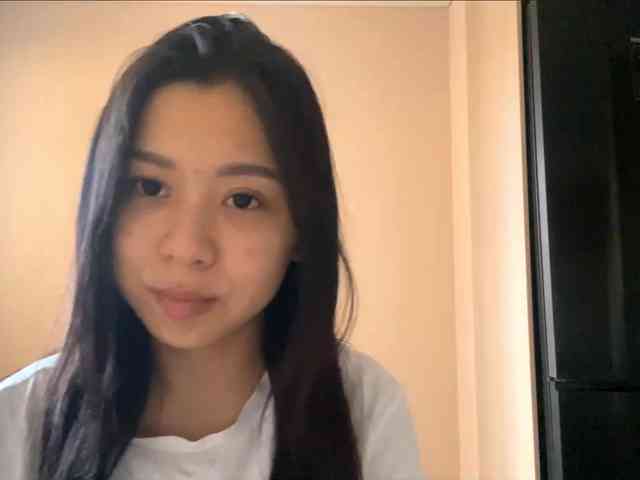 DeeannGil webcam