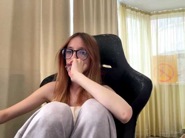 KacyBodwin live cam on BongaCams