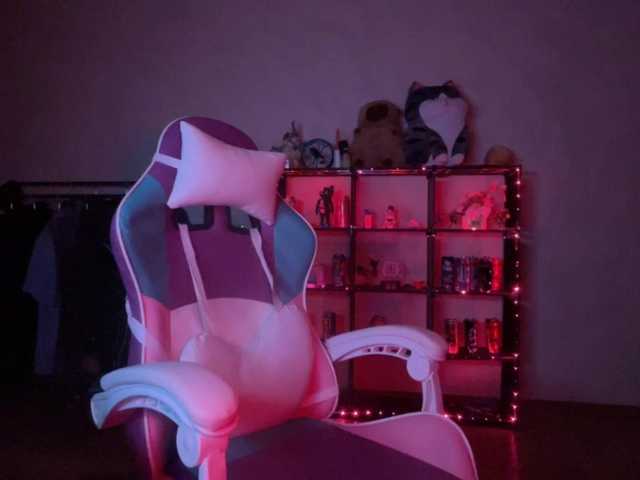 -ELIGOS- live webcam show