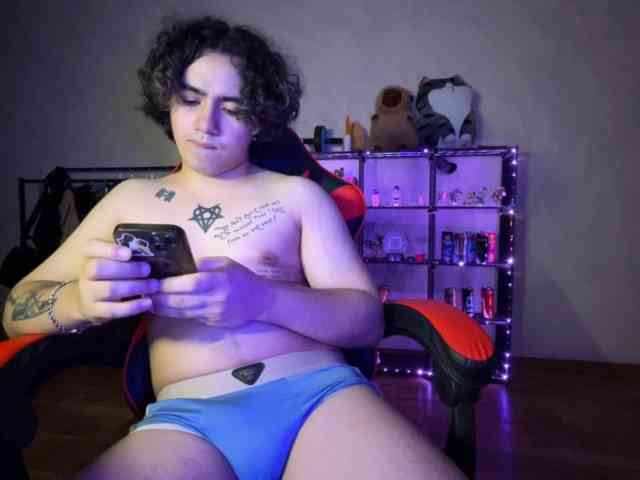 -ELIGOS- Sex Cam Show
