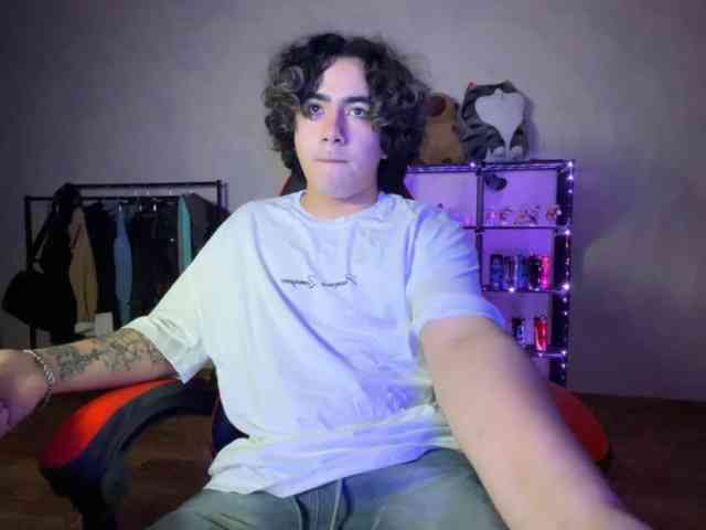 -ELIGOS- Sex Cam Show