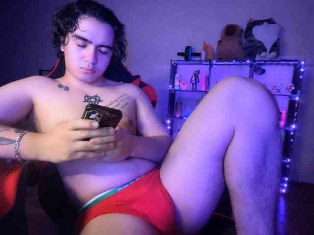 -ELIGOS- Sex Cam Show