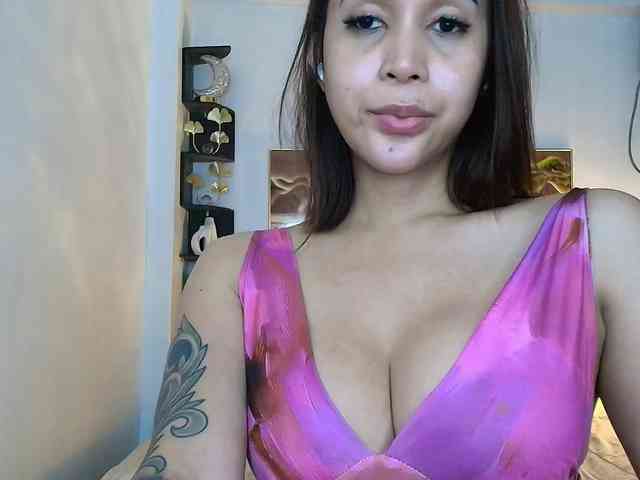 GorgeousMaria Sex Cam Show
