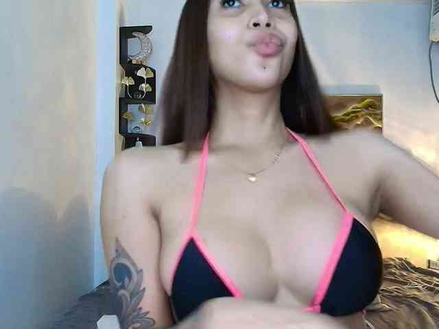 GorgeousMaria Sex Cam Show