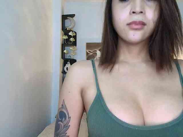 GorgeousMaria Sex Cam Show
