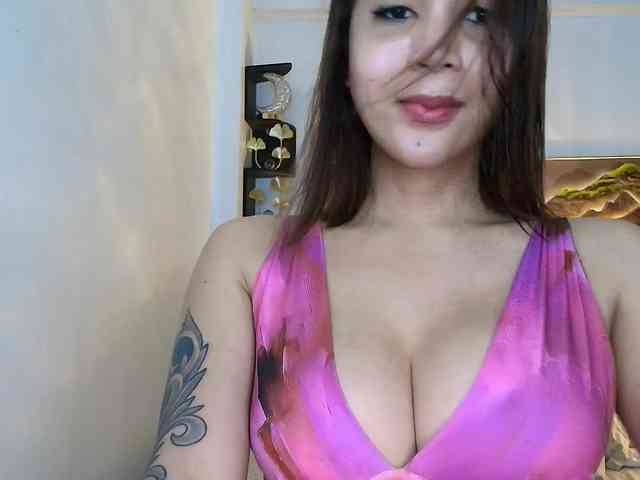 GorgeousMaria Sex Cam Show