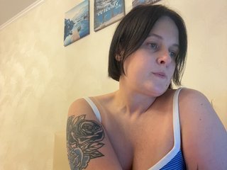 MissFrenchi Porn Show