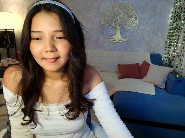 MilanaMittt live cam on BongaCams