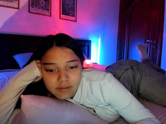 MilanaMittt live cam on BongaCams