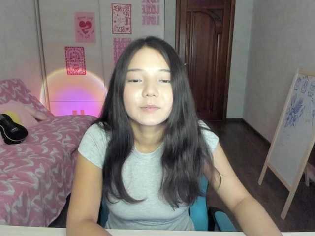MilanaMittt live cam on BongaCams