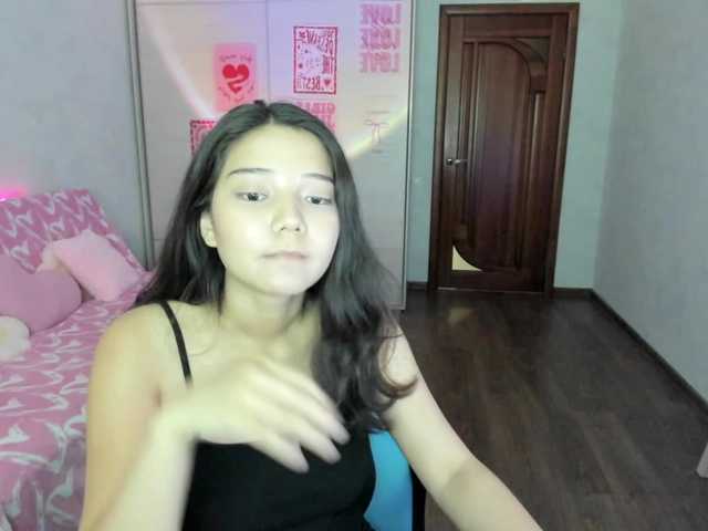 MilanaMittt live cam on BongaCams