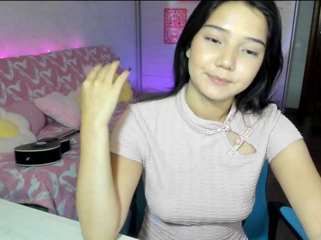 MilanaMittt live cam on BongaCams