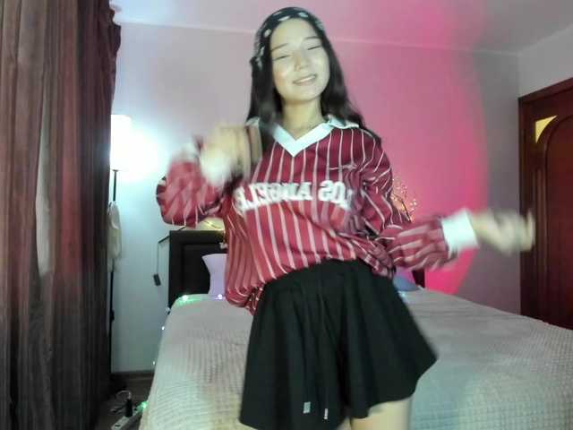 MilanaMittt live cam on BongaCams