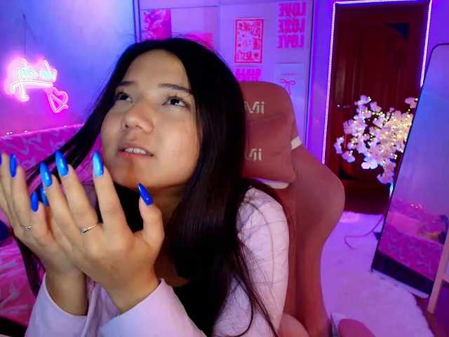 MilanaMittt live cam on BongaCams