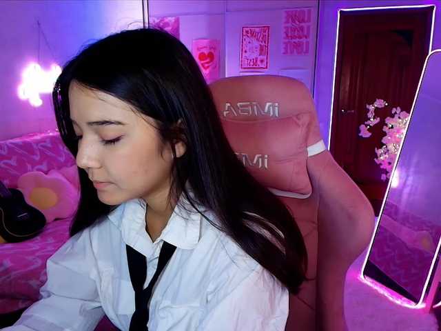 MilanaMittt live cam on BongaCams
