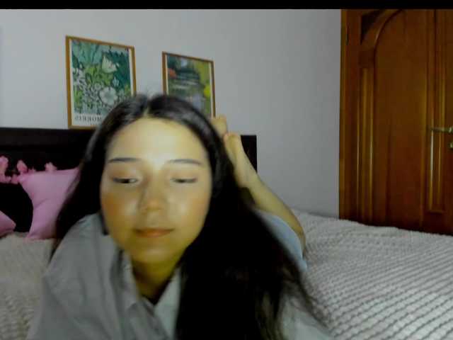 MilanaMittt live cam on BongaCams