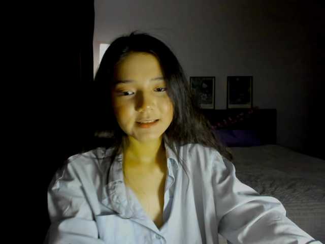 MilanaMittt live cam on BongaCams