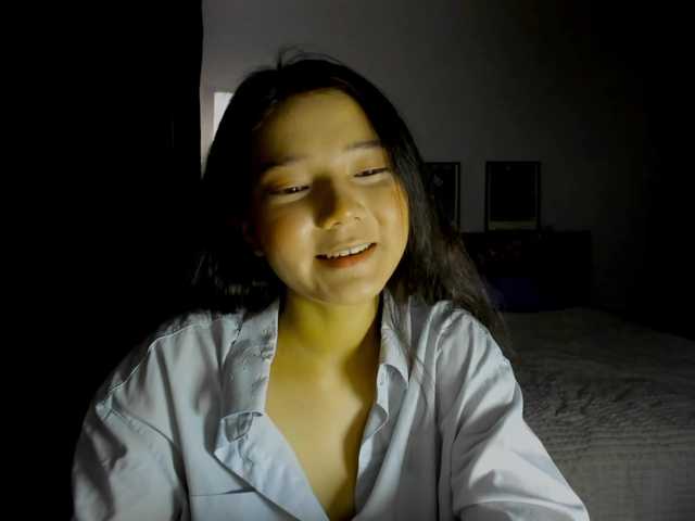 MilanaMittt live cam on BongaCams