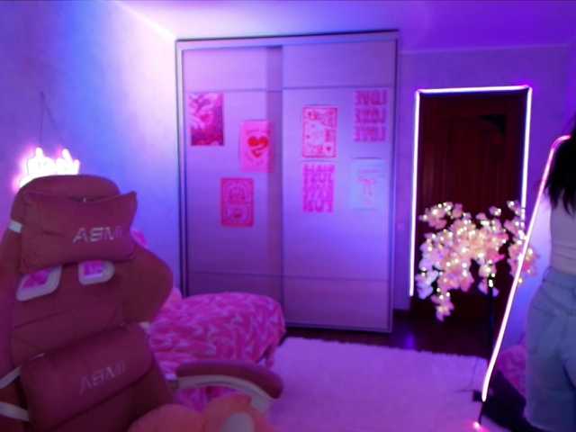 MilanaMittt live cam on BongaCams
