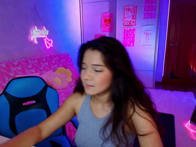 MilanaMittt live cam on BongaCams